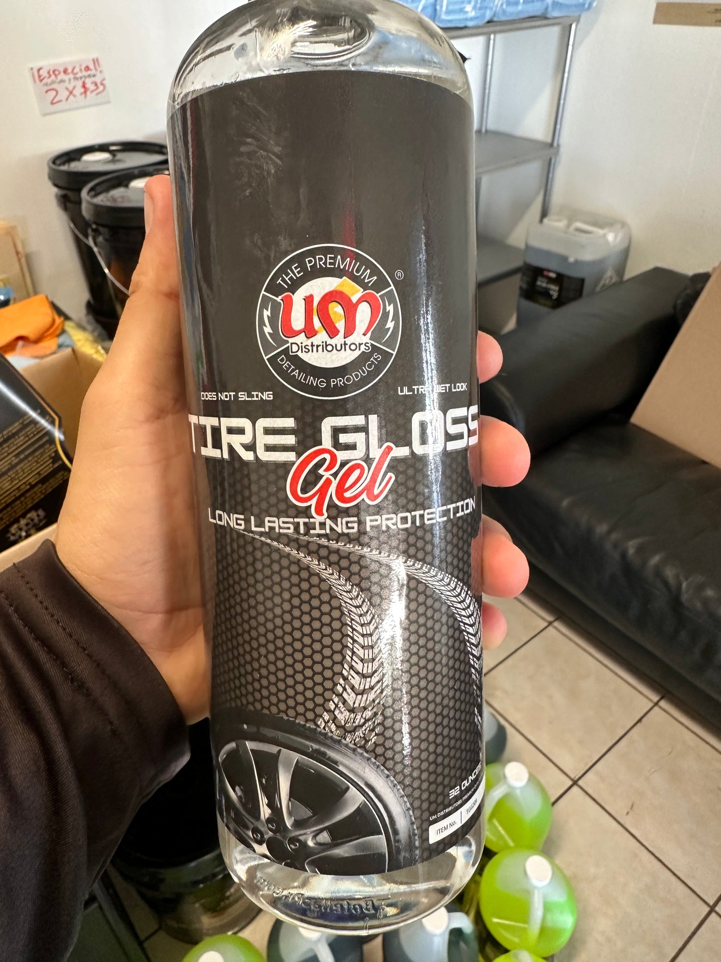 Tire gloss gel